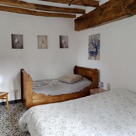 Villa L'Ecole Buissonniere Noyant-la-Plaine Esterno foto
