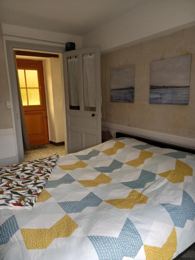 Villa L'Ecole Buissonniere Noyant-la-Plaine Esterno foto
